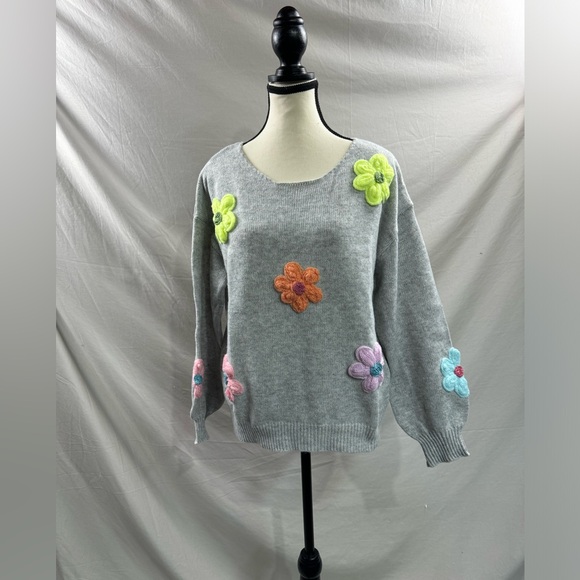 Floral Decor Round Neck Long Sleeve Sweater Grey - Picture 6 of 9
